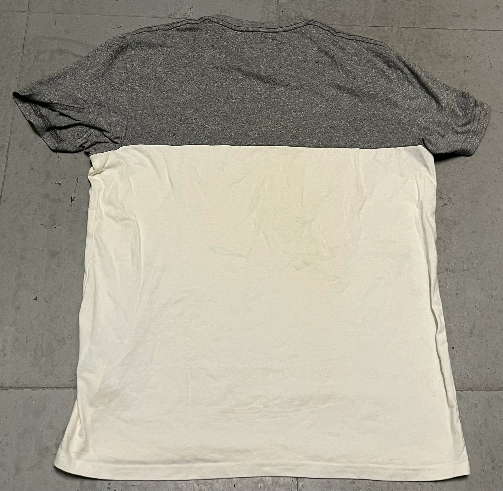 Two-tone grey white hollister t-shirt – photo 2